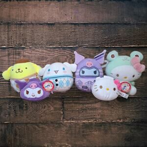Sanrio Hello Kitty Lot Of 6 Plush Stuffed Figures - Cinnamoroll, Kuromi, etc.